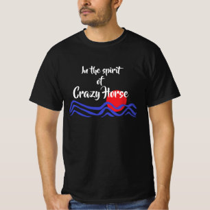 Camiseta En el espíritu del loco caballo nativo americano