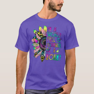 Camiseta En El Mundo Lleno De Abuelitos Sea Un Mono De Gira