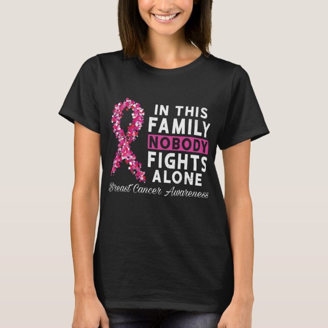 Camiseta En esta familia nadie lucha solo contra el cáncer  (Anverso)