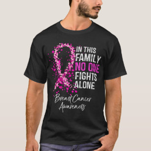 Camiseta En Esta Familia Nadie Lucha Solo Contra El Cáncer