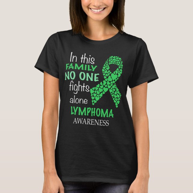 Camiseta en esta familia nadie lucha solo contra el linfoma (Anverso)