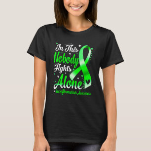 Camiseta En Esta Familia Nadie Lucha Solo Por Neurofibromat