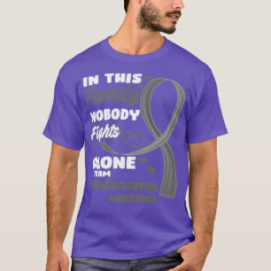 Camiseta En Esta Familia Nadie Pelea Sola El Equipo Melanom