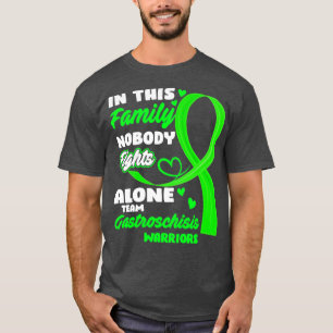Camiseta En Esta Familia Nadie Pelea Solo Al Equipo Gastros
