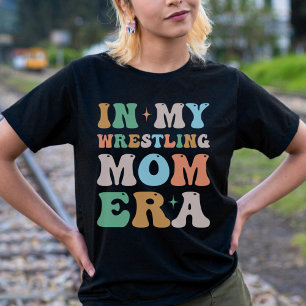 Camiseta En la era de mi madre luchadora Groovy Retro