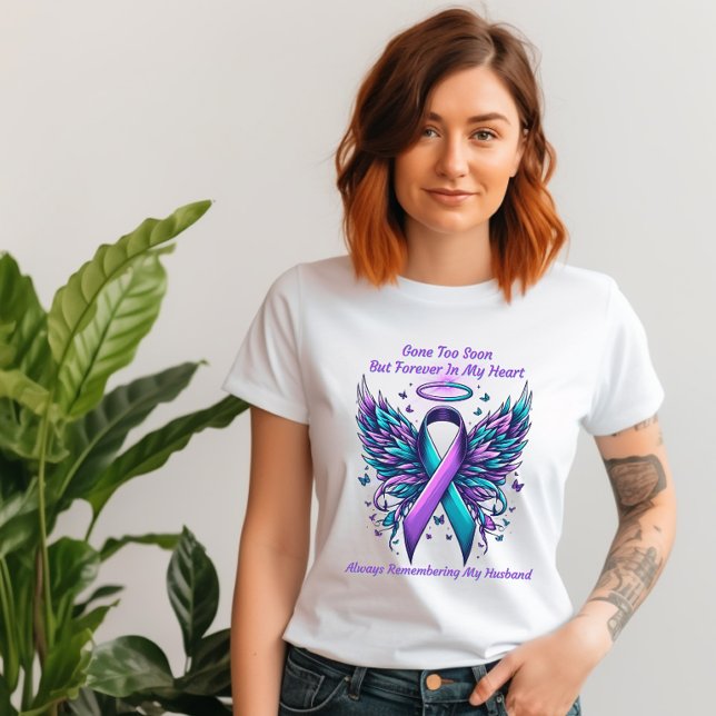 Camiseta En la memoria amorosa Esposa de concientización su (Memory Suicide Loss for Wife T-Shirt, With Ribbon & Wings.)
