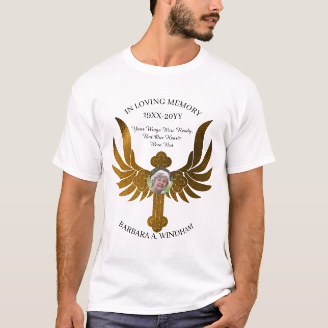 Camiseta En la memoria amorosa Foto Keepsake Cross con alas (Anverso)
