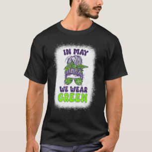 Camiseta En Mayo Usamos Un Desordenado Y Verde Consciente D