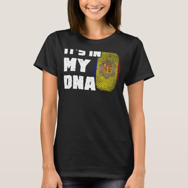 Camiseta En mi ADN Andorra Bandera Huellas Hombres Mujeres (Anverso)