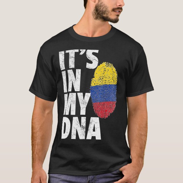 Camiseta En mi baile, recuerdo de la bandera colombiana (Anverso)