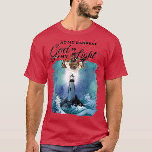 Camiseta En mi dios más oscuro está mi luz, faro Jesús Ch
