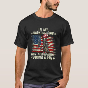 Camiseta En mi hora más oscura alcancé una mano