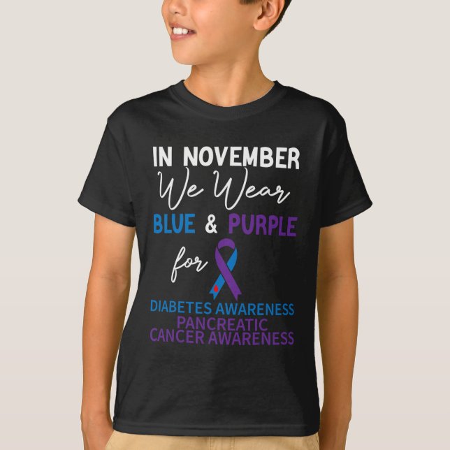 Camiseta En Noviembre, usamos panacr con diabetes azul y pú (Anverso)