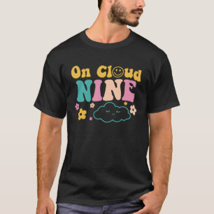 Camiseta En Nube Nueve Años Feliz Cumpleaños Para Los Niños