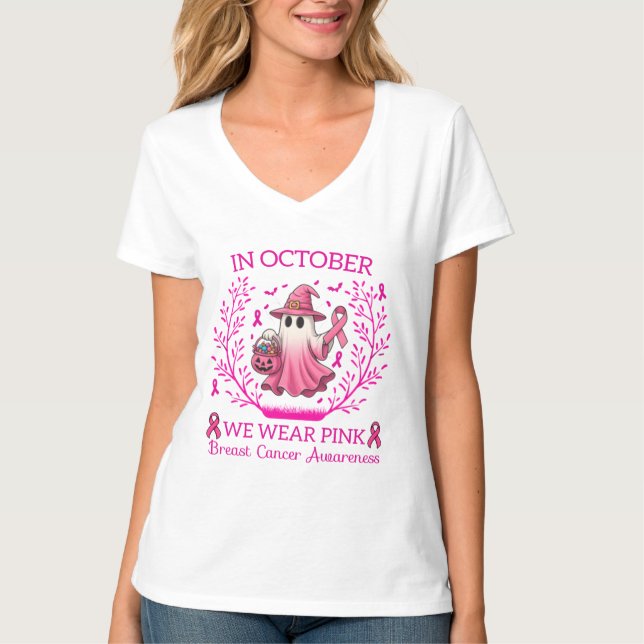 Camiseta En Octubre Usamos Cáncer De Mama De Bruja Rosa (Anverso)
