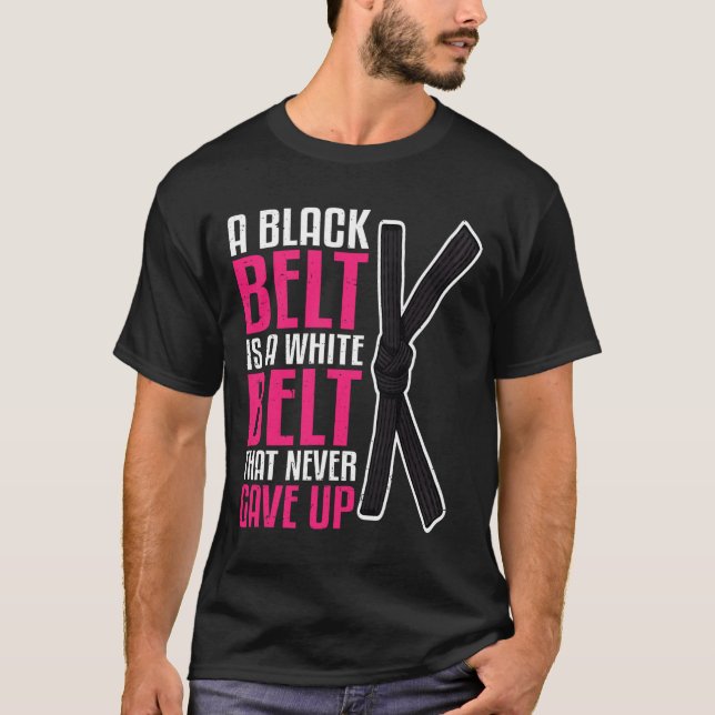 Camiseta En Octubre Usamos Cinta Rosa Bruja Halloween Bre (Anverso)