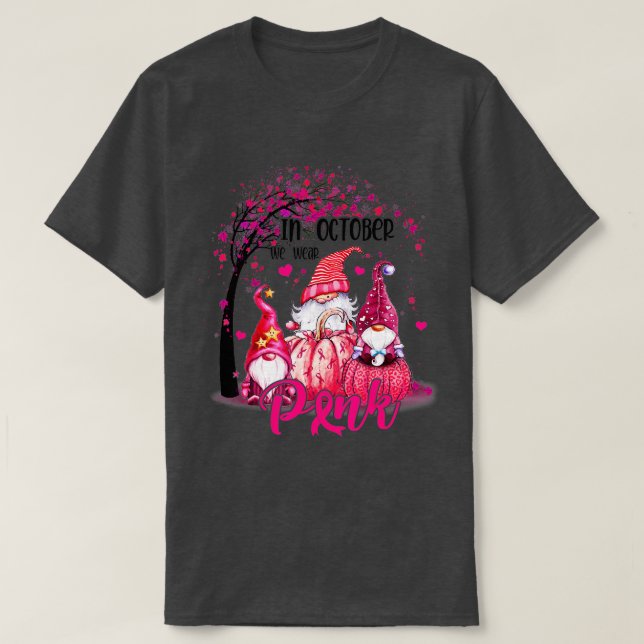 Camiseta En Octubre Usamos Gnomas Rosados Conscientes Del C (Diseño del anverso)