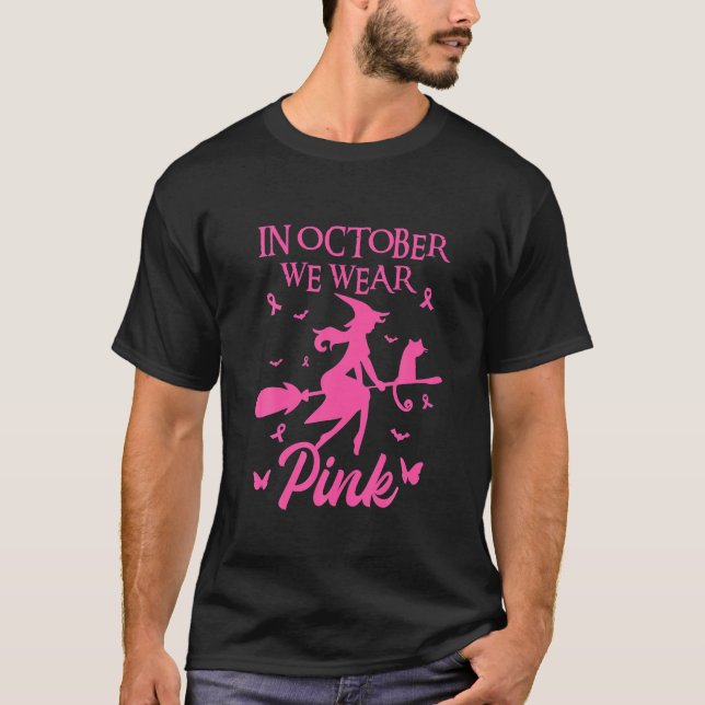 Camiseta En Octubre Usamos Halloween De Bruja Rosa (Anverso)