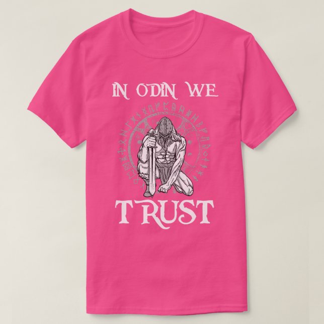 Camiseta En Odin confiamos en Valhalla 1 (Diseño del anverso)