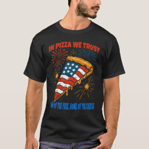 Camiseta En Pizza Confiamos Rebanada Patriótica para el 4 d