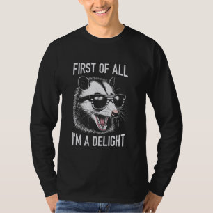 Camiseta En primer lugar, soy un delantal enfurecido y sórd