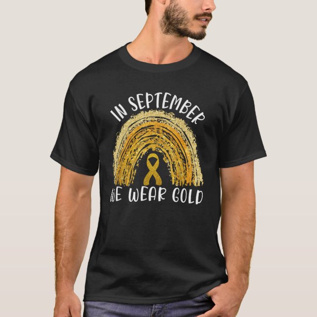 Camiseta En Septiembre Usamos Cáncer De Oro En El Arcoiris (Anverso)