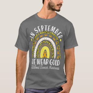 Camiseta En Septiembre Usamos Childhoo De El Leopardo De Or