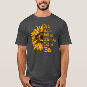 Camiseta En un mundo de abuelas sé una Ba Vietnam vietnamit