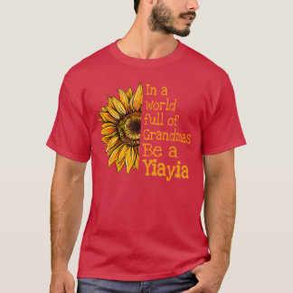 Camiseta En un mundo de abuelas sé una Yiayia Grecia Griega
