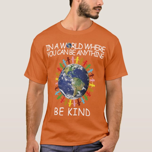 Camiseta en un mundo en el que cualquier cosa puede ser ama (Anverso)