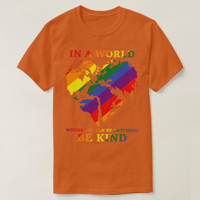 Camiseta En un mundo en el que puedes ser cualquier cosa Fe (Diseño del anverso)