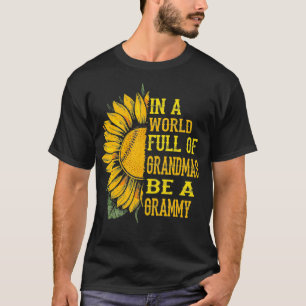 Camiseta En un mundo lleno de abuelos, sé un campeón de béi