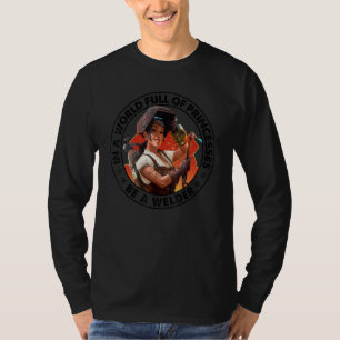 Camiseta En un mundo lleno de princesas sé una mujer soldad