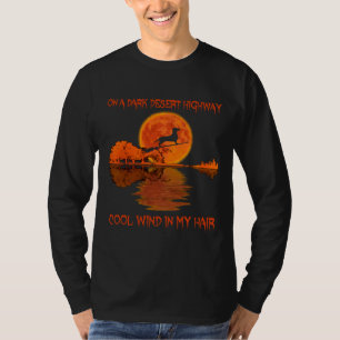 Camiseta En Una Carretera Del Desierto Oscuro, El Viento De