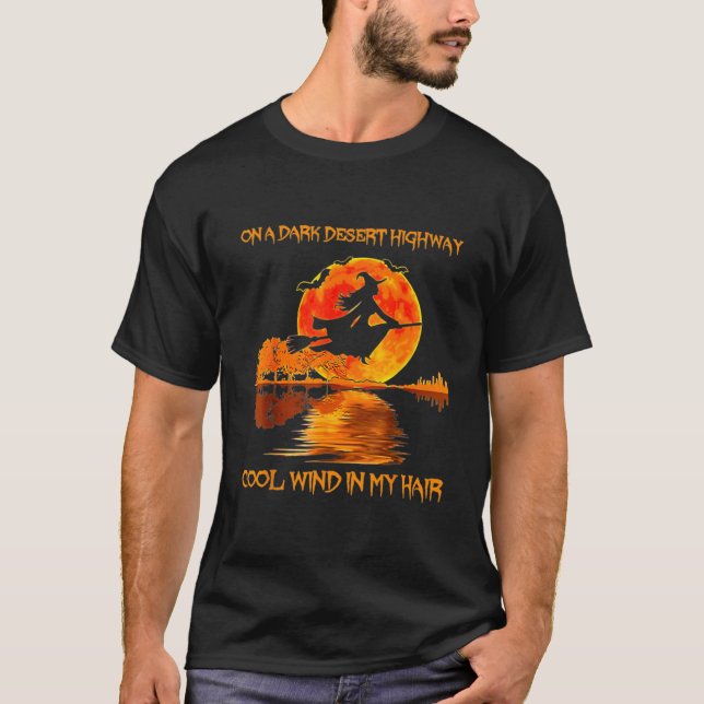 Camiseta En Una Carretera Del Desierto Oscuro Guay Viento E (Anverso)