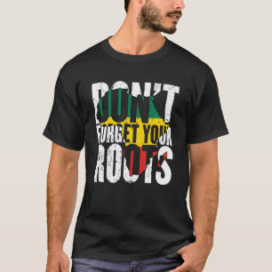 Camiseta En Una Carretera Del Desierto Oscuro Hombres Gato
