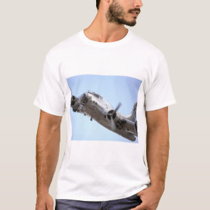 Camiseta En Una Fortaleza Voladora De Carrera B17