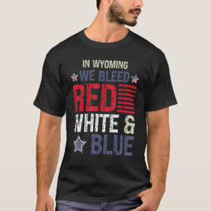 Camiseta En Wyoming Mordimos Blanco y Azul Rojo 4 de Julio