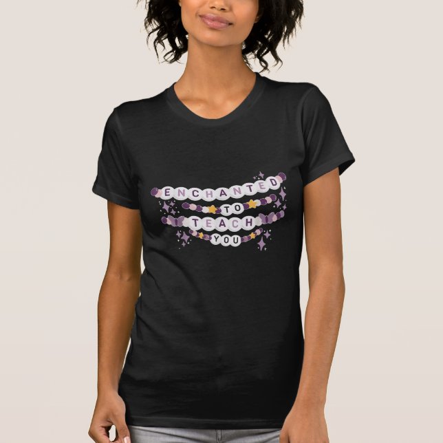 Camiseta Encantado de enseñarte pulsera de amistad (Anverso)