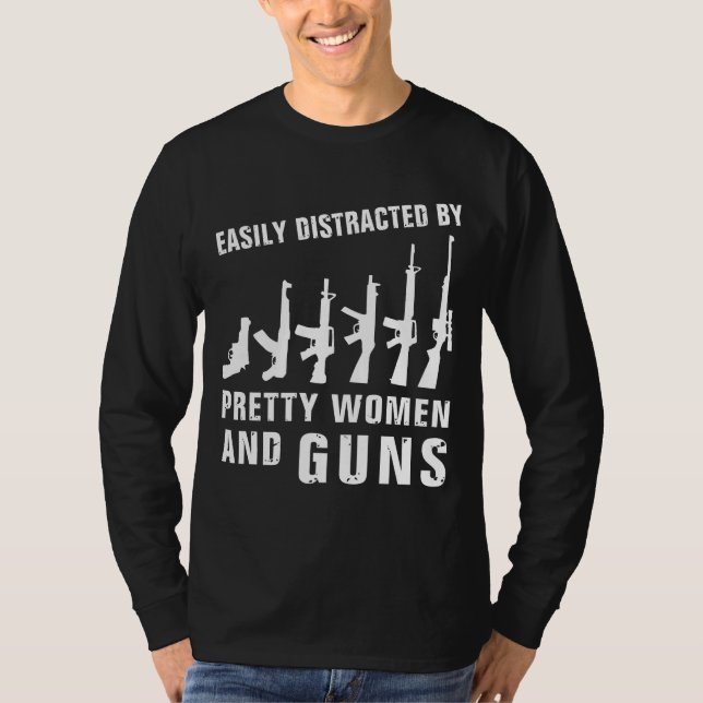 Camiseta Encantos peligrosos - Fácilmente distrados por una (Anverso)