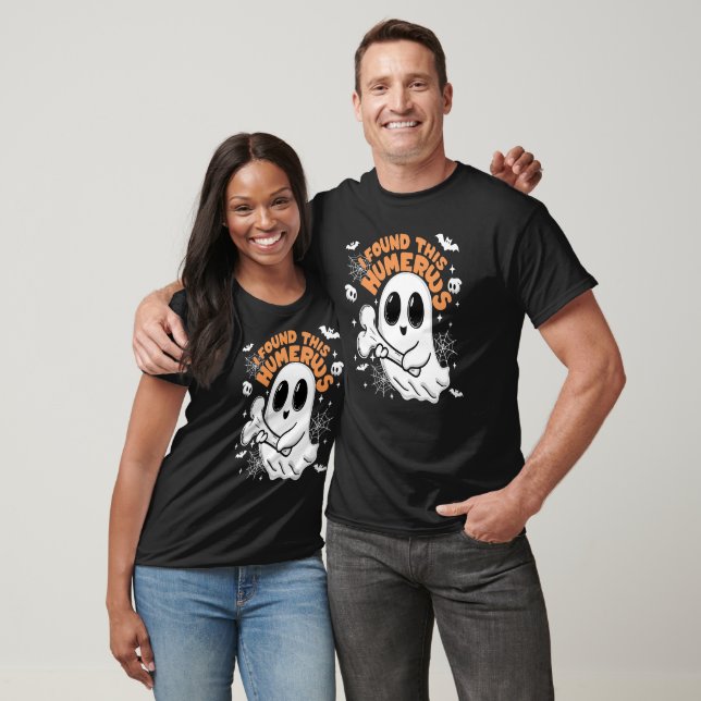 Camiseta Encontré Este Halloween Famoso Humerus Cute (Unisexo)