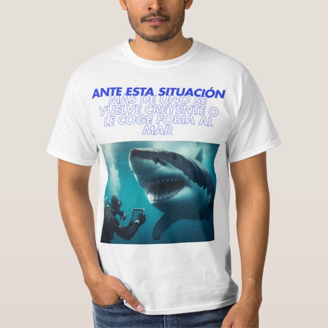 Camiseta Encuentro con un gran tiburón blanco (Anverso)