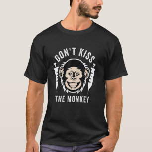 Camiseta Enfermedad de los monos no besa al mono