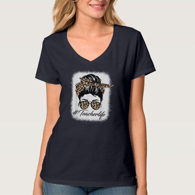 Camiseta Enfermera B de enfermera Leopard Messy Bun Glasses (Anverso)