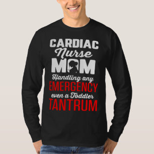Camiseta Enfermera cardíaca mamá cardiología maneja emergen
