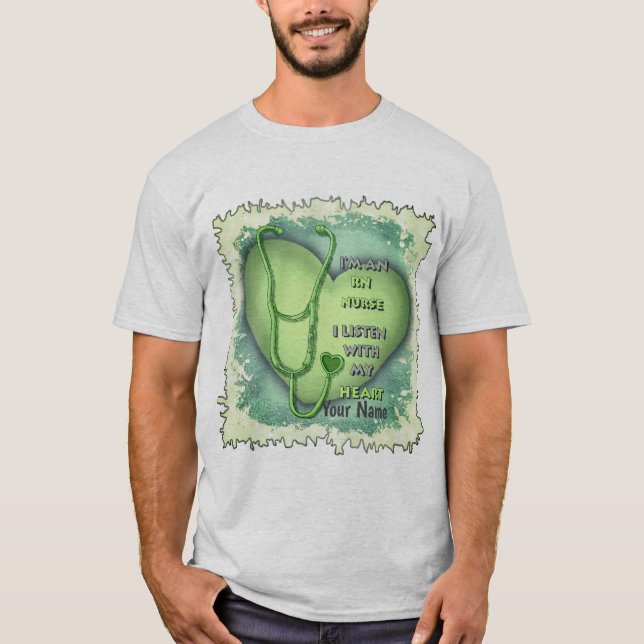 Camiseta Enfermera con matrícula Green Heart RN (Anverso)
