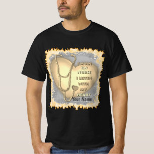 Camiseta Enfermera con matrícula RN en el corazón amarillo