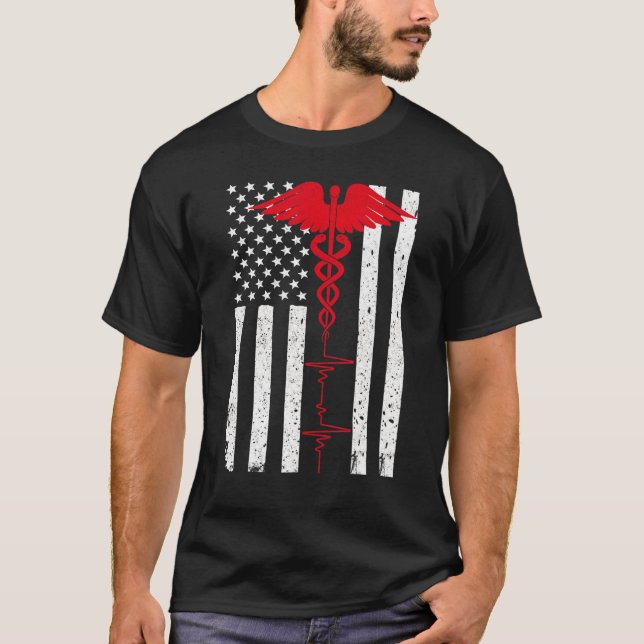 Camiseta Enfermera de bandera norteamericana de Enfermería  (Anverso)