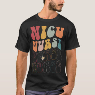 Camiseta Enfermera de la NICU de Cute Groovy RN UCI ER Pérd