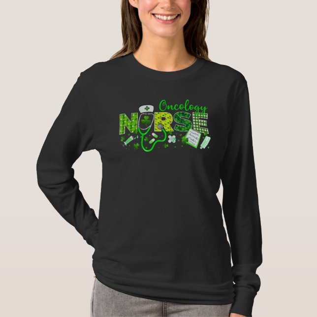 Camiseta Enfermera de oncología St Patricks Day Love Stetho (Anverso)